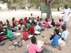 Moçambique e as Escolas Senta Baixo 2
