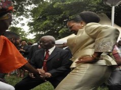 Guebuza Também “Txila”