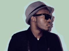 Cláudio Ismael “pede a maçã” no Intine´s Bar