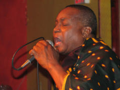 Wazimbo lança o seu segundo álbum “Raízes”