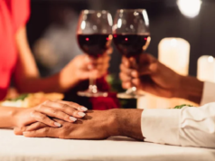 Refeições a optar em um jantar especial a dois