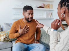 Como as pressões externas podem impactar a relação