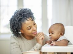 Como escolher o melhor método de alimentação para o seu bebé