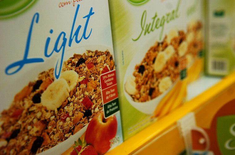 Substituir todas as gorduras por alimentos "light"