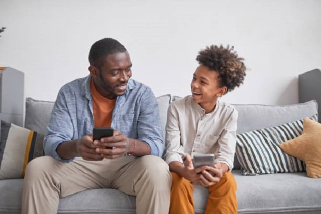 Utiliza actividades para facilitar a conversa