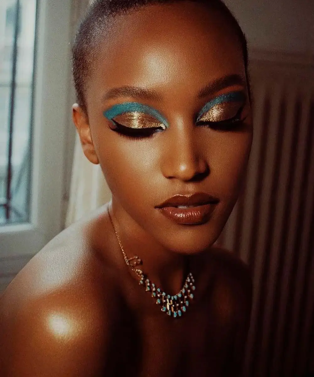 Cores suaves nos olhos