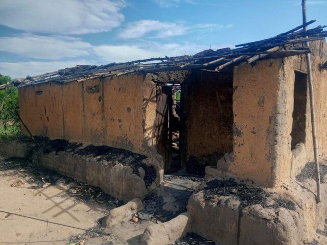 Quatro membros de uma família morrem carbonizados em incêndio em Chimoio