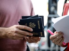 Governo Trump pode impedir pessoas transgénero de escolher género em documentos