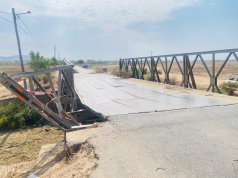 Ponte metálica sobre o rio Nhartanda desaba em Tete