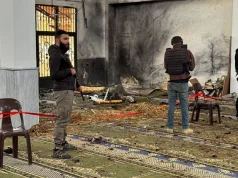 Ataque em mesquita na Síria faz pelo menos seis vítimas mortais