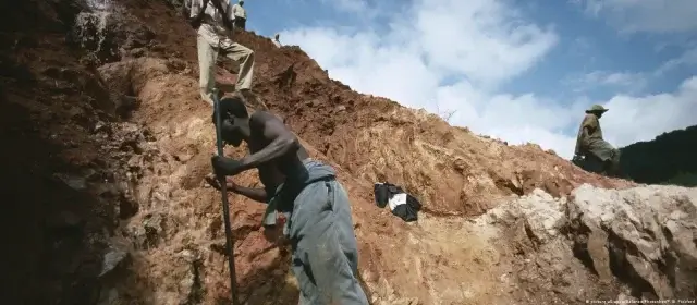 Cinco garimpeiros morrem em desabamento de mina na Zambézia