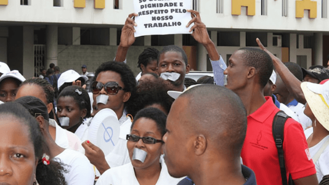 Greve geral dos profissionais de saúde anunciada para sexta-feira