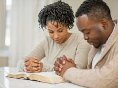 O papel da religião nos relacionamentos