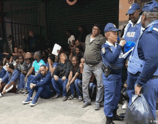 Moçambique deporta 600 cidadãos da África do Sul em 24 horas